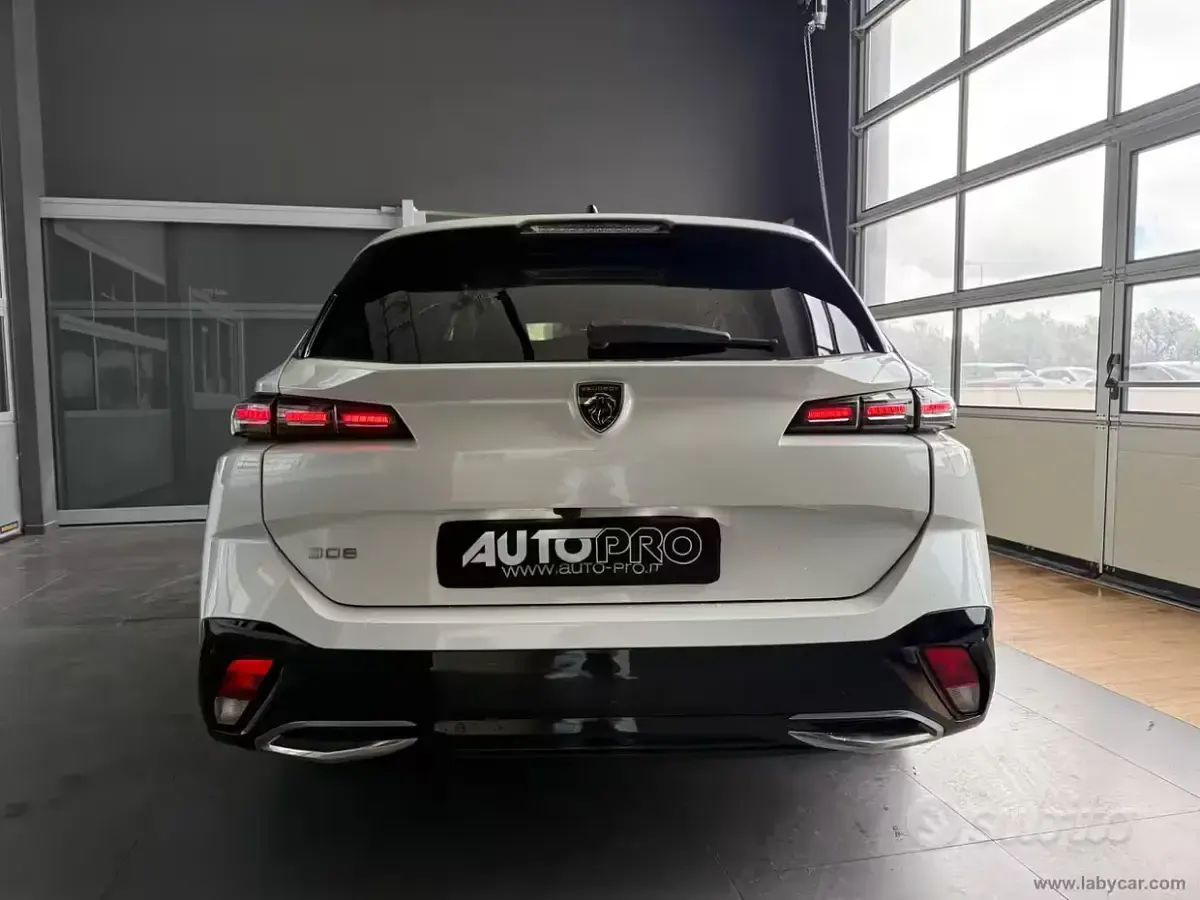 Usata Peugeot 308 Allure 131 CV (96 kW) 2022 Bianco Station wagon