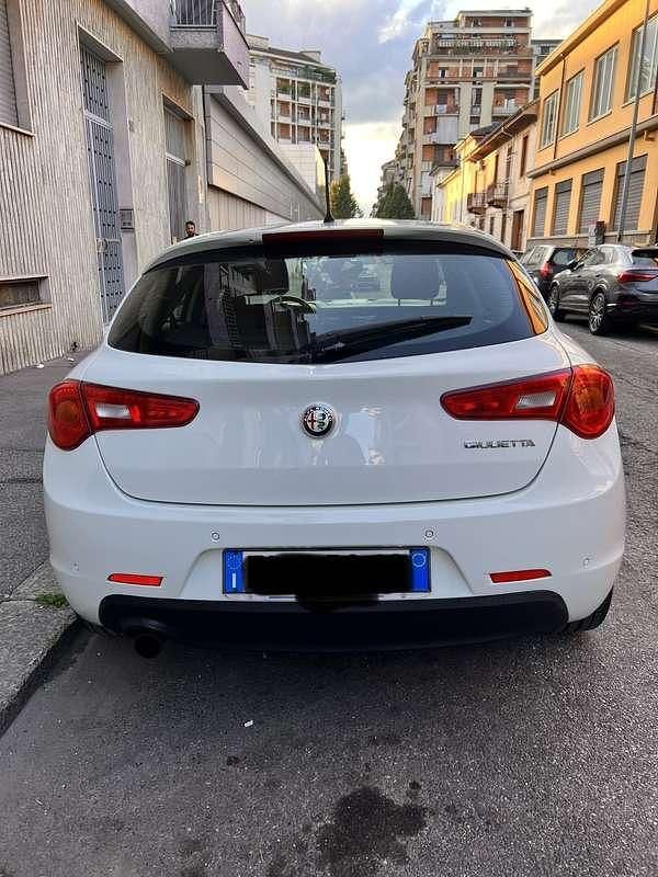 Usata Alfa Romeo Giulietta Distinctive 120 CV (88 kW) 2012 Berlina