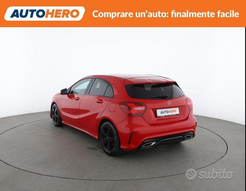 Usata Mercedes A200 Premium 136 CV (100 kW) 2017 Rosso Berlina