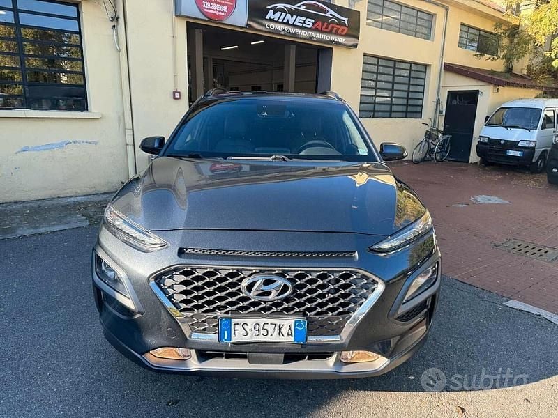 Usata Hyundai Kona Premium 120 CV (88 kW) 2019 Grigio SUV