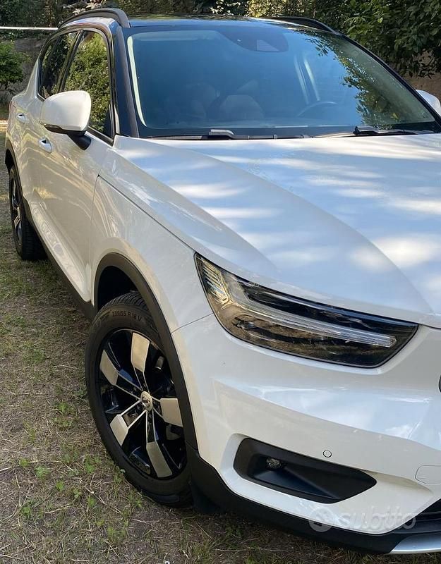 Usata Volvo XC40 150 CV (110 kW) 2018 Bianco SUV