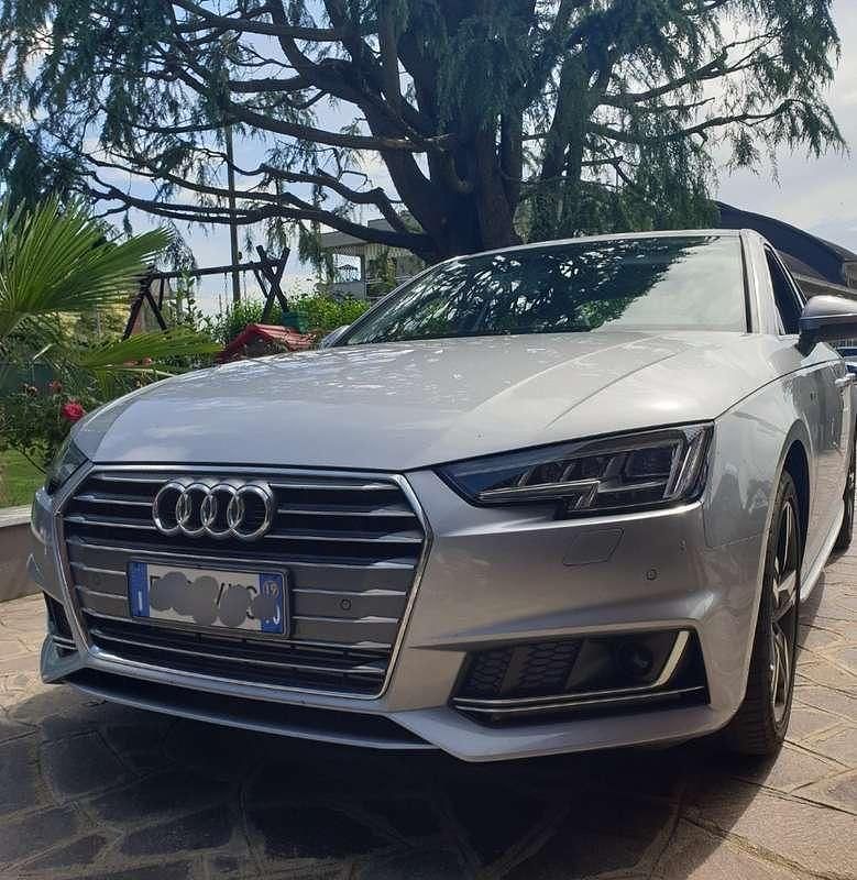 Usata Audi A4 S-Line 190 CV (139 kW) 2019 Berlina