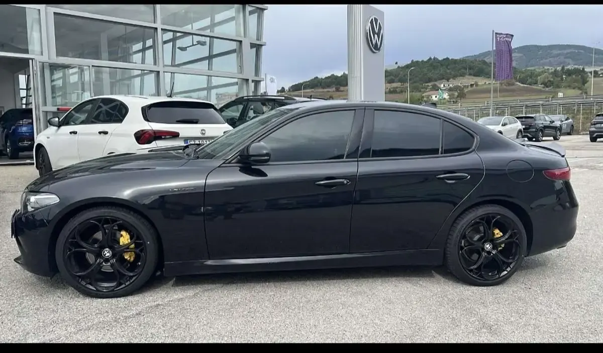 Usata Alfa Romeo Giulia Business 160 CV (117 kW) 2018 Nero Berlina