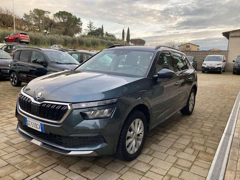 Grigio Usata 2021 Skoda Kamiq Ambition SUV | 13.700 € (Buon prezzo) - Immagine 1/4
