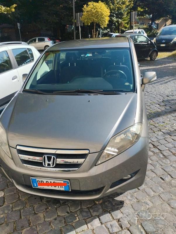 Usata Honda FR-V Comfort 140 CV (102 kW) 2008 Monovolume