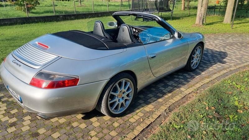 Usata Porsche 911 2000 Grigio Cabrio