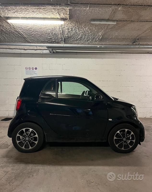 Usata Smart ForTwo Coupé Passion 71 CV (52 kW) 2015 Nero Coupé