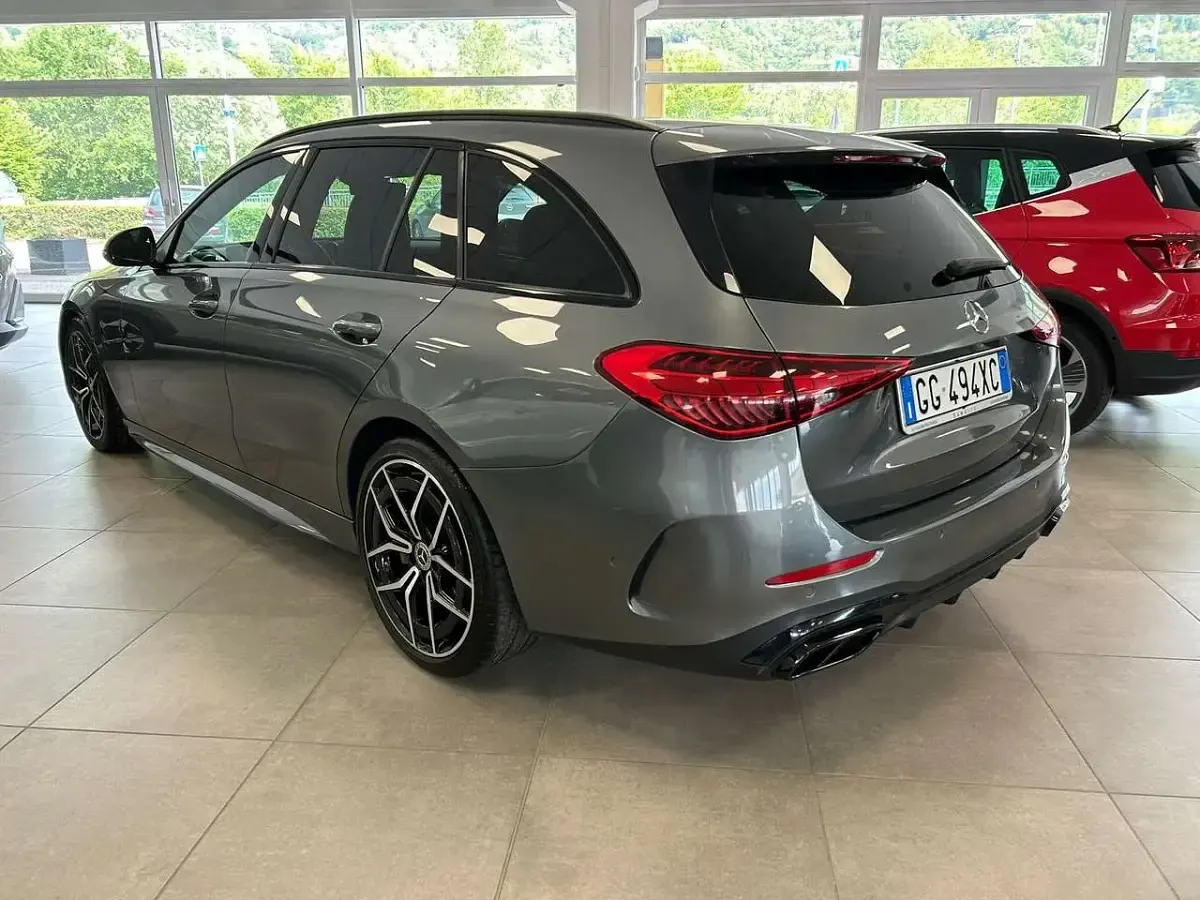 Usata Mercedes C300e AMG line 265 CV (194 kW) 2022 Grigio Station wagon