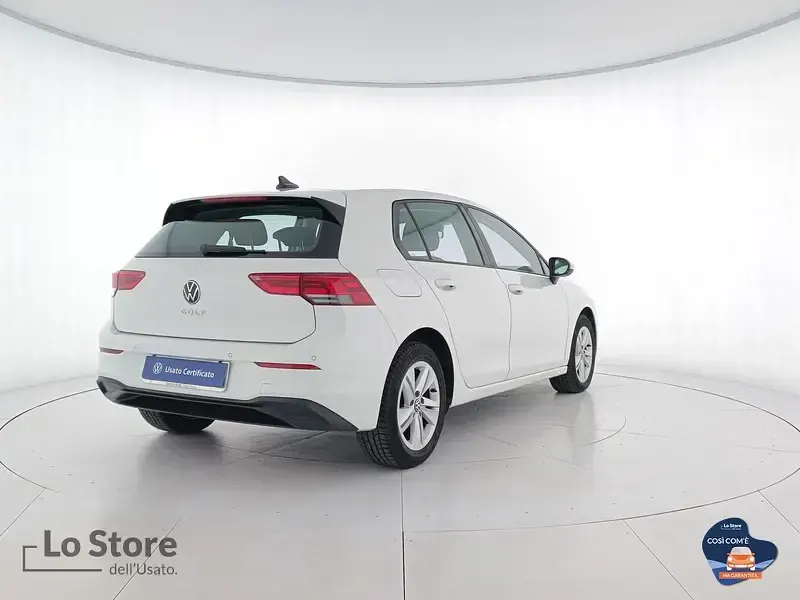 Usata VW Golf VIII Life 115 CV (84 kW) 2023 Berlina