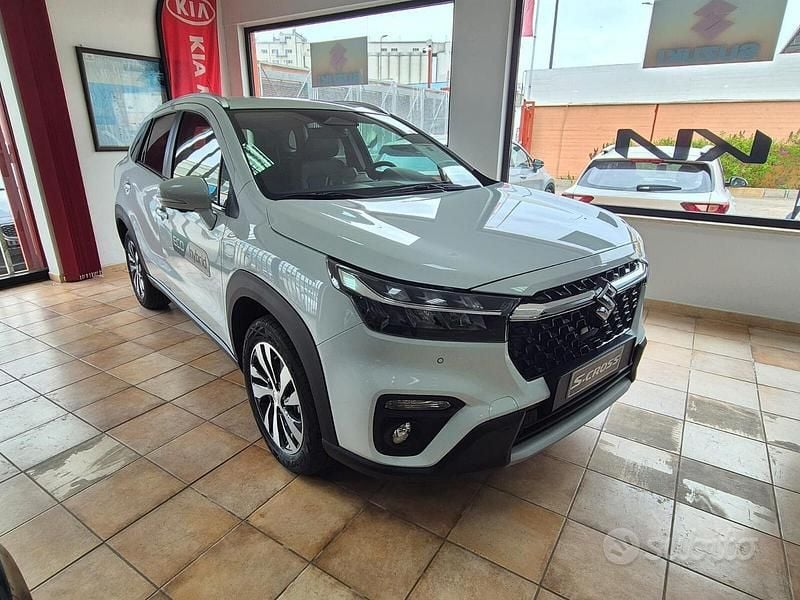Nuova Suzuki SX4 S-Cross 129 CV (94 kW) 2025 Bianco SUV