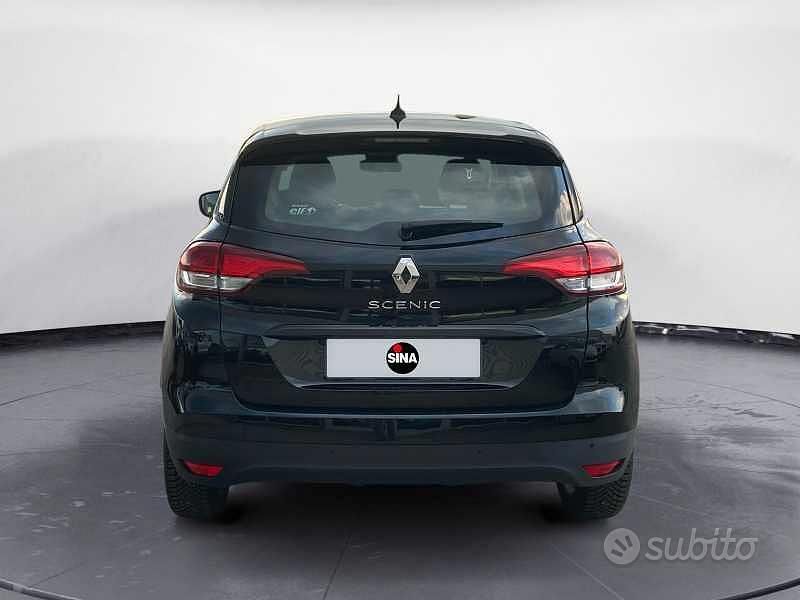 Usata Renault Scénic IV 120 CV (88 kW) 2019 Nero Monovolume