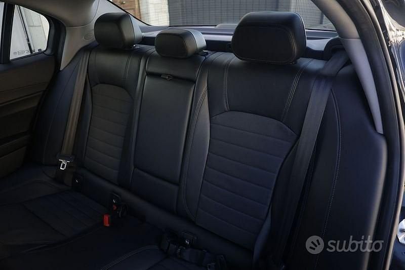 Usata Alfa Romeo Giulia Business 150 CV (110 kW) 2018 Nero Berlina