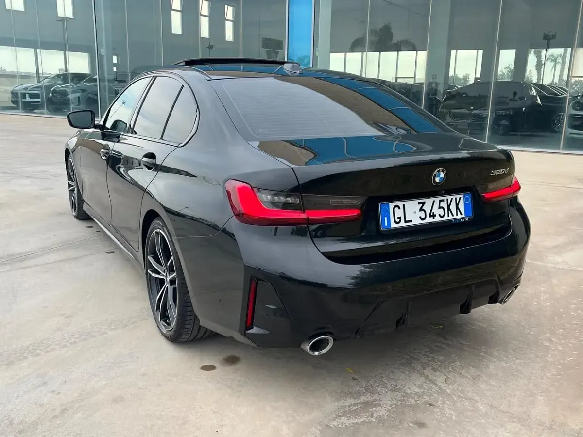 Usata BMW 320e M Sport 190 CV (139 kW) 2022 Nero Berlina
