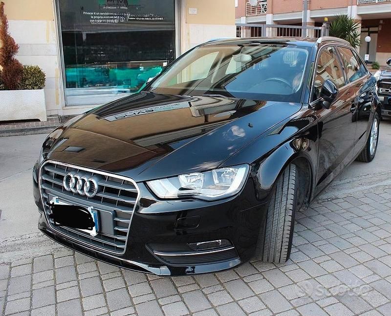 Usata Audi A3 Ambiente 110 CV (80 kW) 2015 Nero Berlina