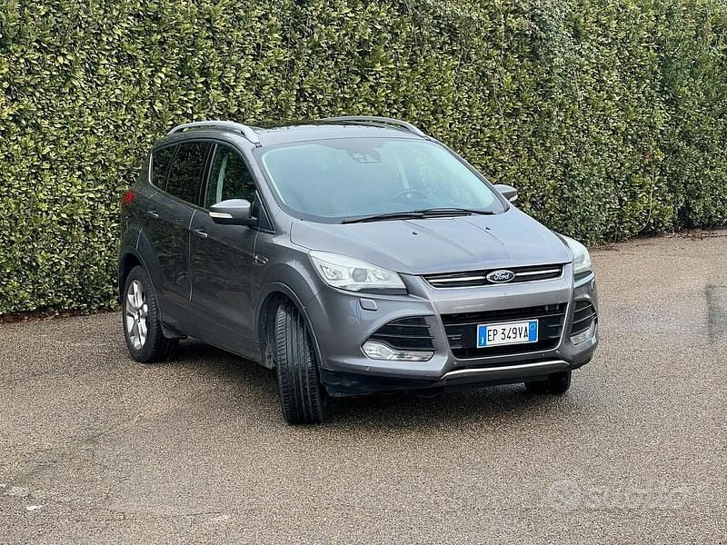 Usata 2013 Ford Kuga SUV | 6950 € (Ottimo prezzo) - Immagine 1/4