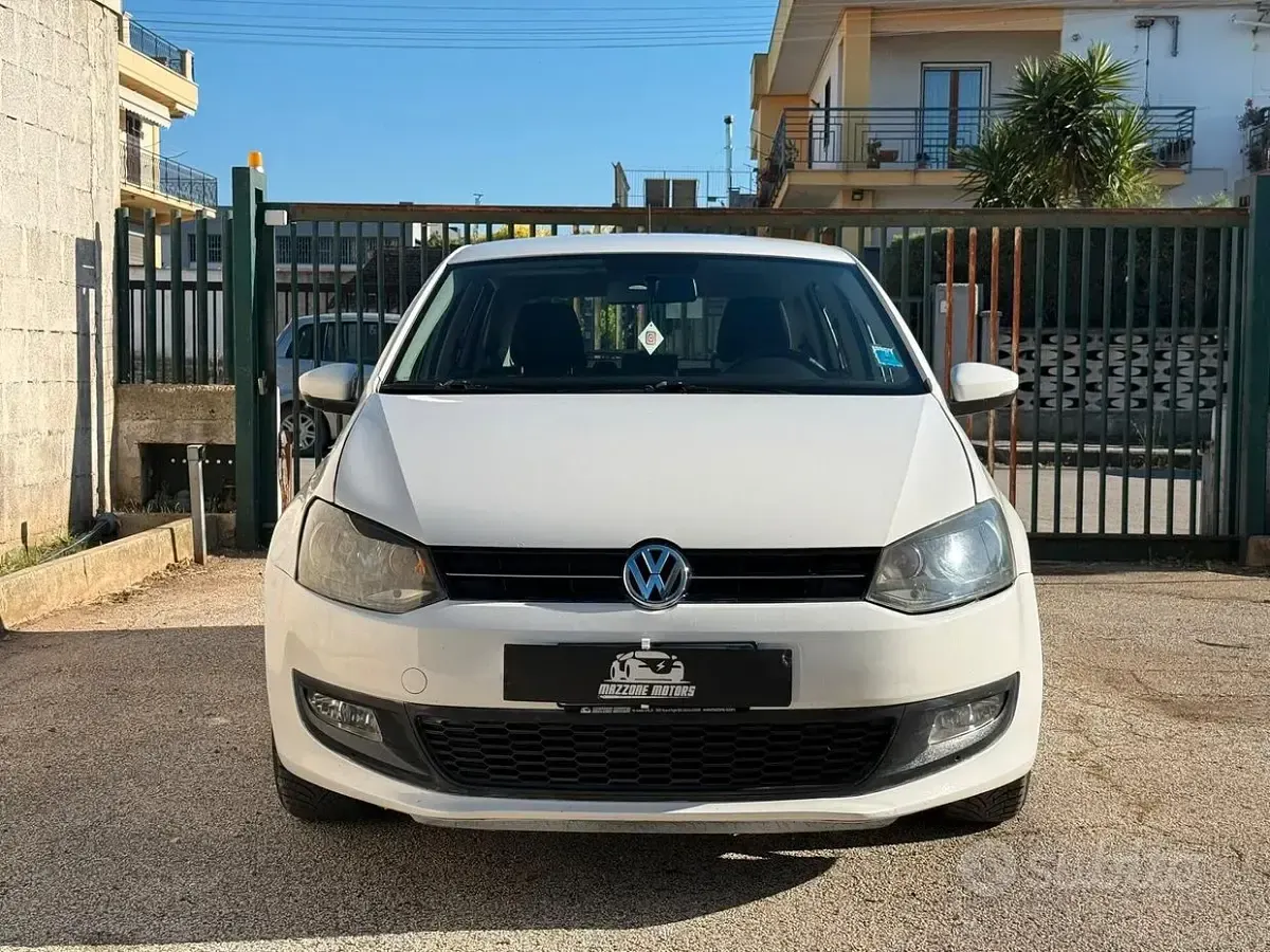 Usata VW Polo 75 CV (55 kW) 2012 Bianco Utilitaria