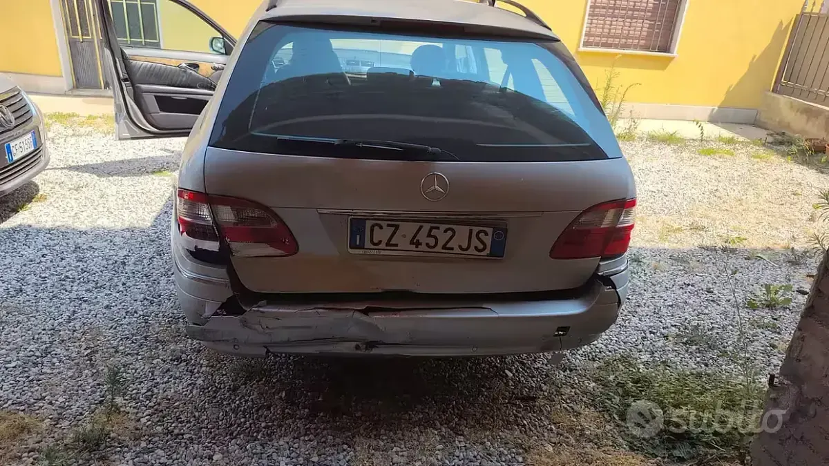Usata Mercedes 280 Avantgarde 177 CV (130 kW) 2006 Grigio Station wagon