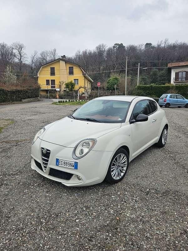 Usata Alfa Romeo MiTo Progression 79 CV (58 kW) 2011 Bianco Utilitaria