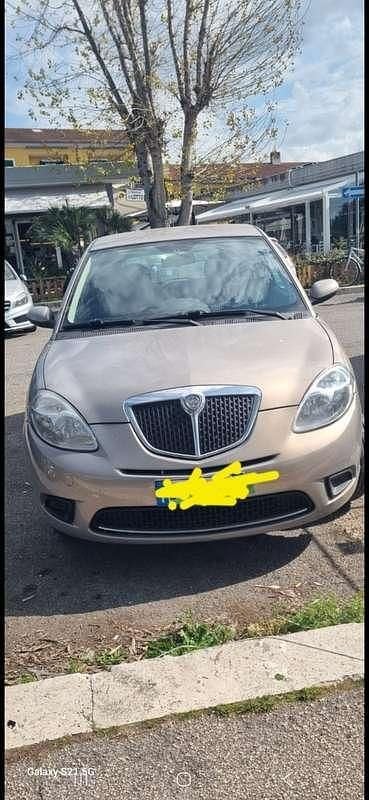 Usata Lancia Ypsilon 60 CV (44 kW) 2008 Utilitaria