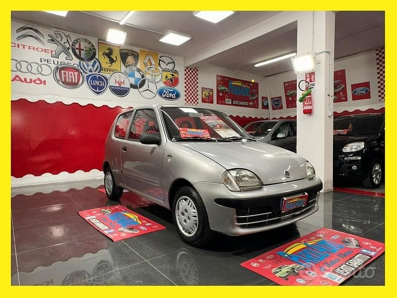 Grigio Usata 2002 Fiat Seicento Due volumi | 2499 € (Buon prezzo) - Immagine 1/4