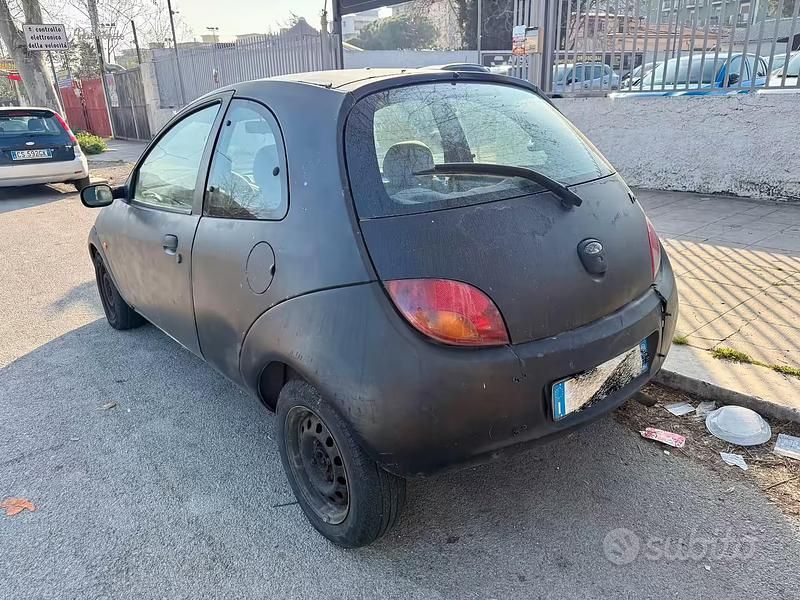 Usata Ford Ka 60 CV (44 kW) 2000 Utilitaria
