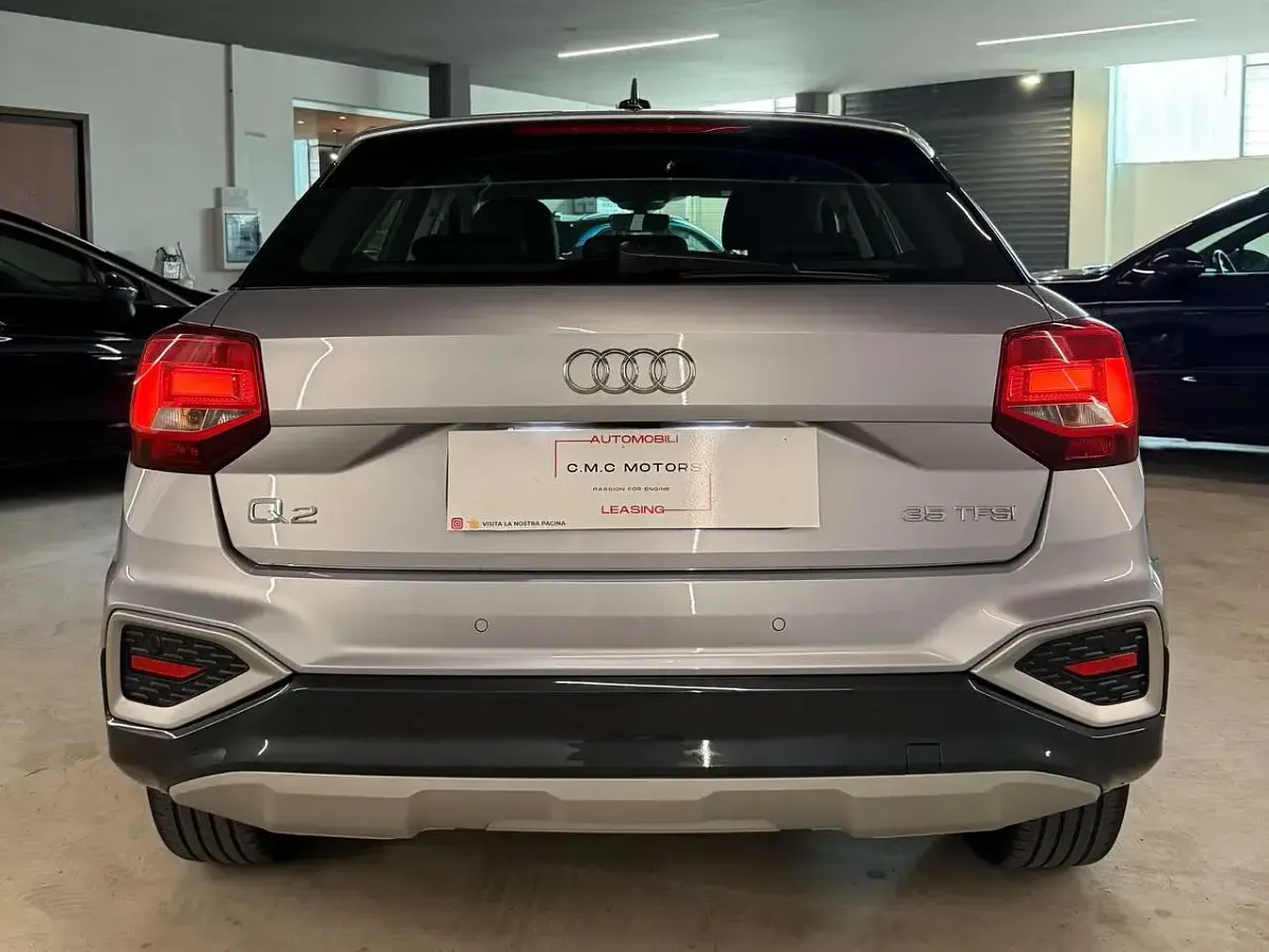 Usata Audi Q2 Ambiente 150 CV (110 kW) 2023 Argento florent metallizzato SUV