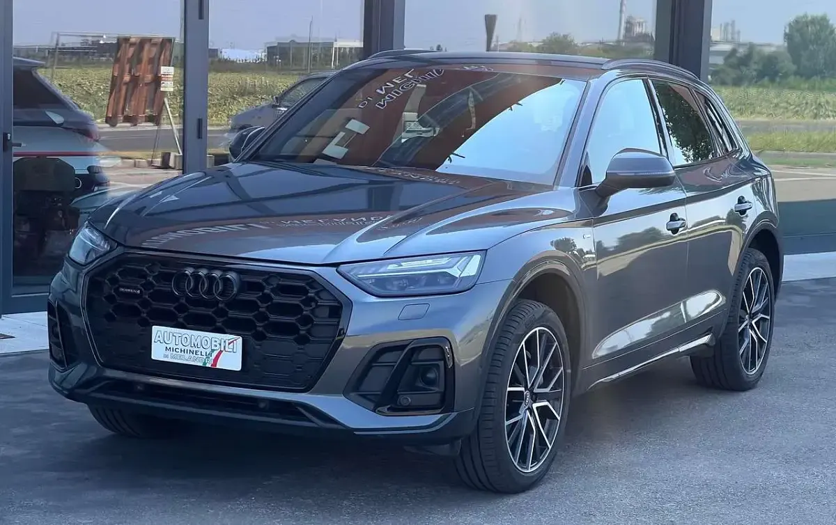 Usata Audi Q5 S-line plus 286 CV (210 kW) 2022 Grigio daytona SUV
