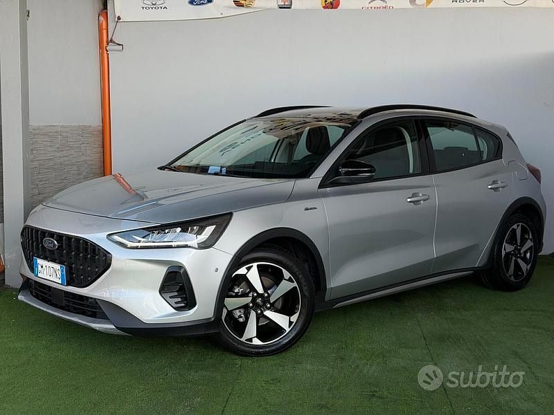 Usata Ford Focus Active 115 CV (84 kW) 2023 Grigio Berlina