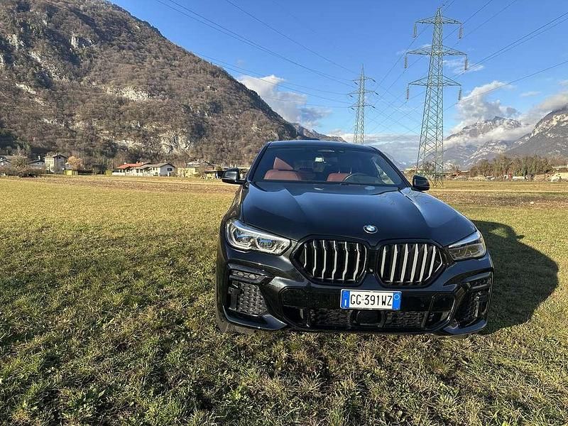 Usata BMW X6 Efficient Dynamics 286 CV (210 kW) 2021 SUV