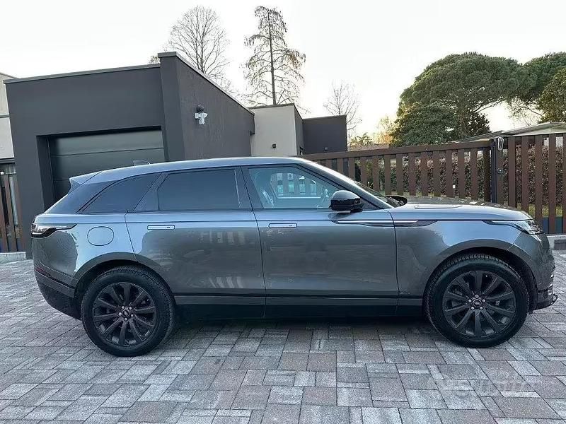 Usata Land Rover Range Rover Velar R-Dynamic 180 CV (132 kW) 2017 Grigio SUV