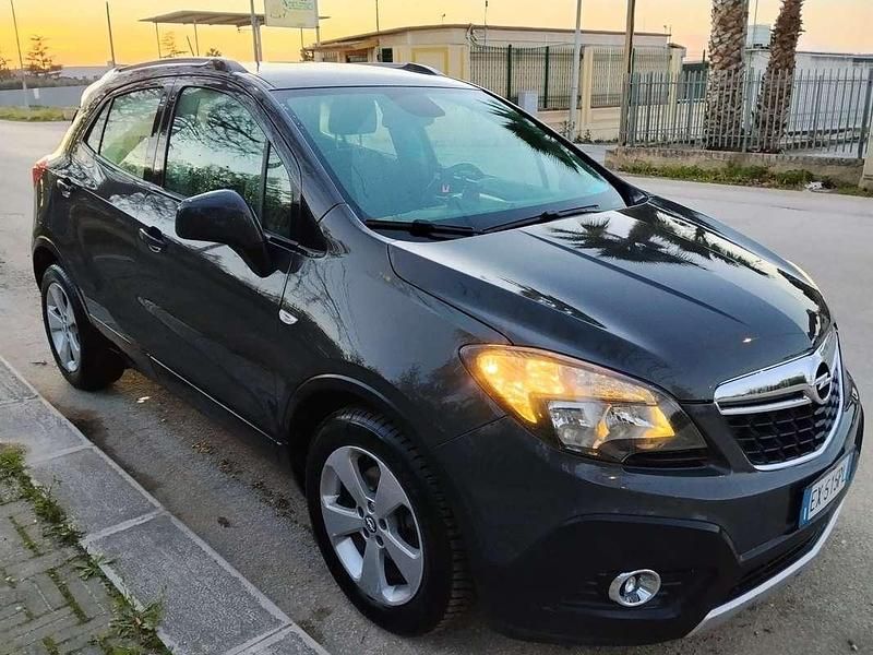 Usata Opel Mokka 140 CV (102 kW) 2014 Grigio SUV
