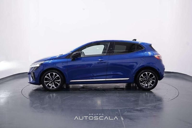 Usata Renault Clio V Techno 90 CV (66 kW) 2025 Blu iron Berlina