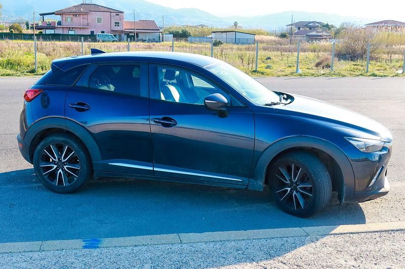 Usata Mazda CX-3 Exceed 105 CV (77 kW) 2016 Blu SUV