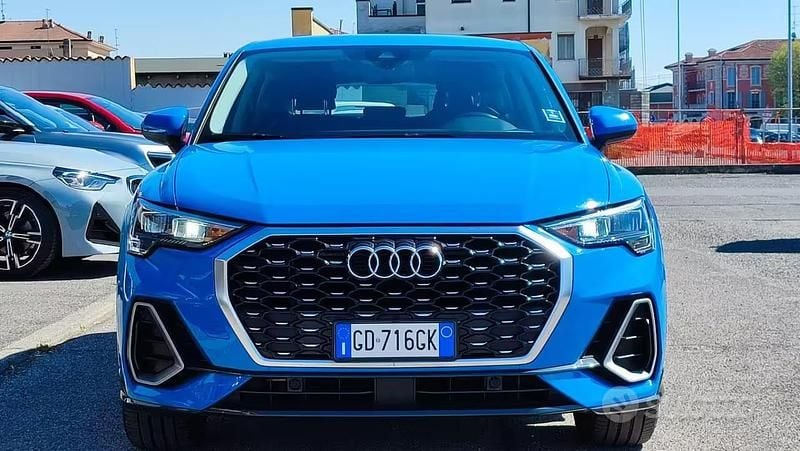 Usata Audi Q3 Sportback S-Line 150 CV (110 kW) 2020 Azzurro SUV