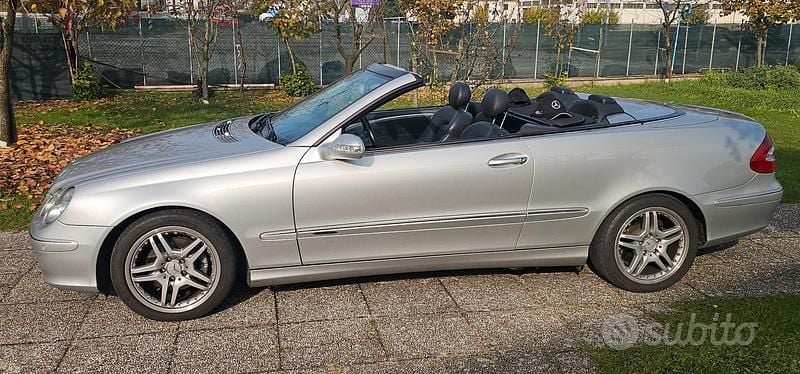 Usata Mercedes CLK200 2003 Grigio Cabrio