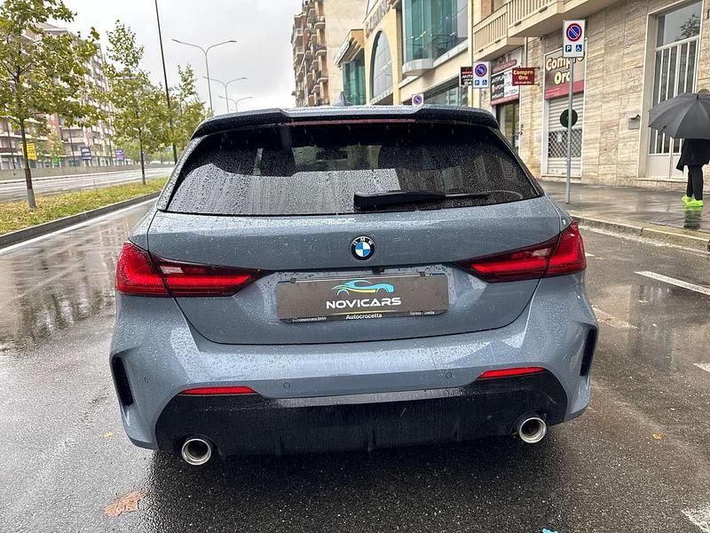 Usata BMW 120 M Sport 190 CV (139 kW) 2023 Mineral grey Utilitaria
