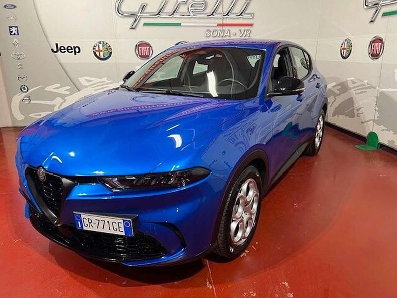 Usata Alfa Romeo Tonale Sprint 131 CV (96 kW) 2023 Blu/azzurro SUV