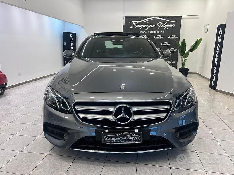Usata Mercedes E350 AMG line 258 CV (189 kW) 2016 Grigio Berlina
