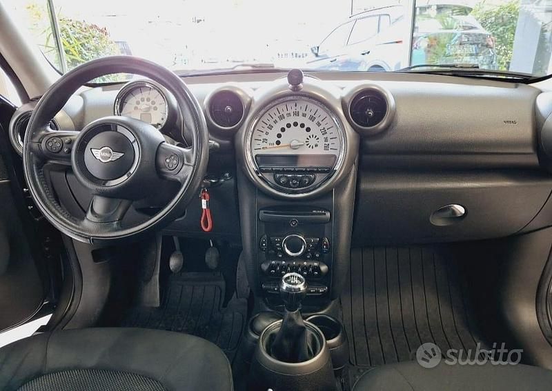Usata Mini Countryman 98 CV (72 kW) 2012 Grigio SUV