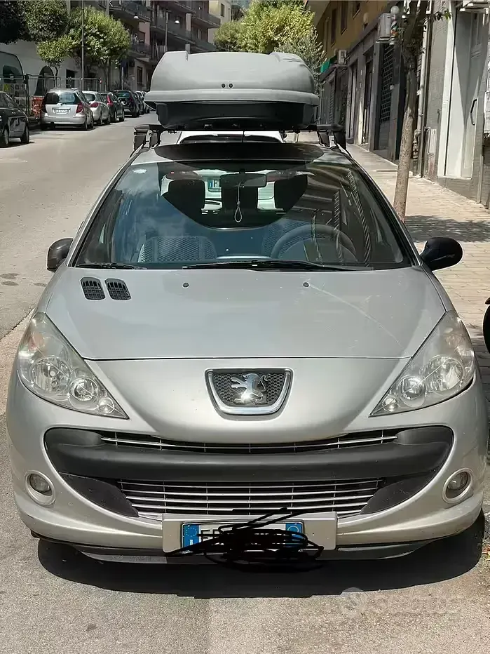 Usata Peugeot 206 60 CV (44 kW) 2010 Grigio Berlina
