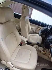 Usata VW New Beetle 105 CV (77 kW) 2009 Nero Utilitaria