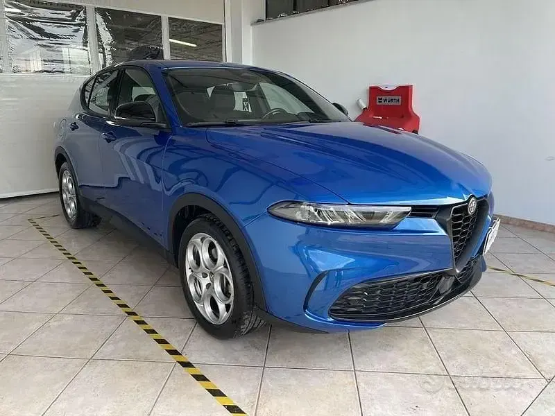 Usata Alfa Romeo Tonale Sprint 131 CV (96 kW) 2023 Bluazzurro SUV