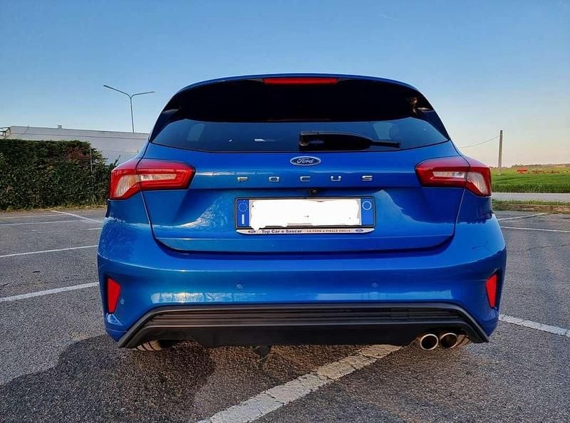 Usata Ford Focus ST-Line 120 CV (88 kW) 2021 Blu/azzurro Berlina