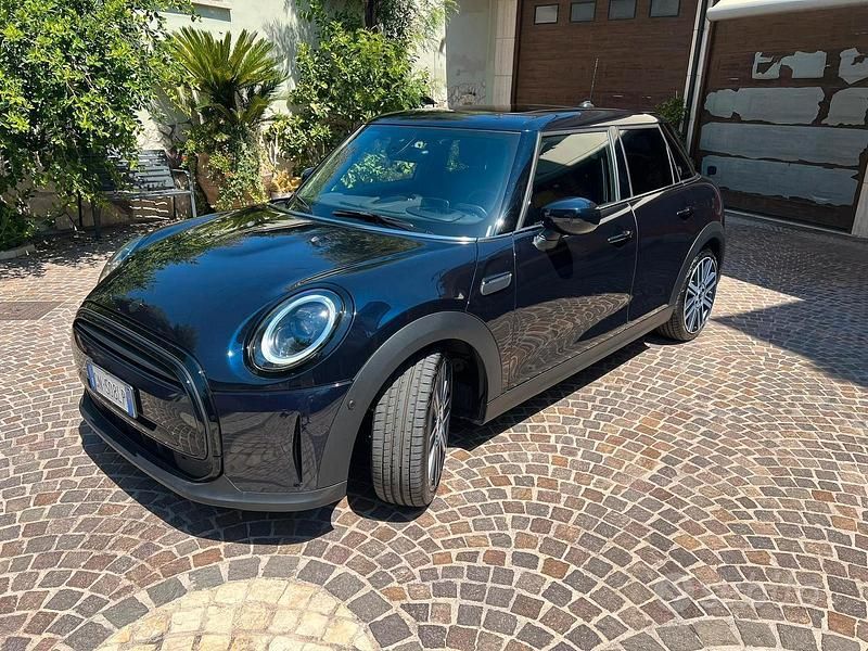 Usata Mini Cooper 136 CV (100 kW) 2023 Nero Utilitaria