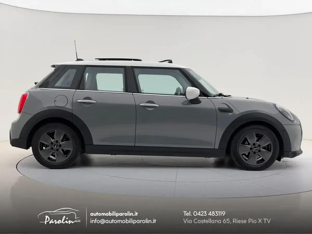 Usata Mini Cooper Classic 136 CV (100 kW) 2022 Grigio Utilitaria