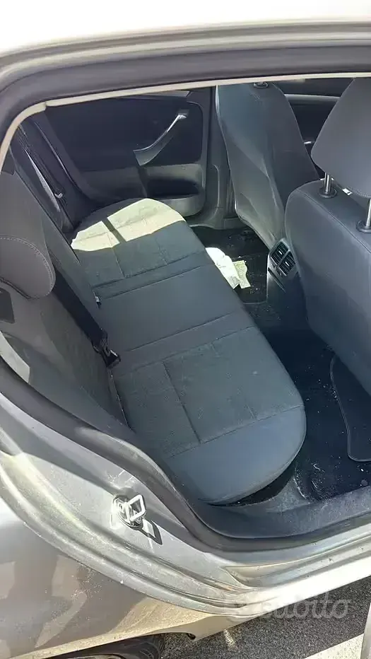 Usata VW Golf V 105 CV (77 kW) 2007 Grigio Berlina