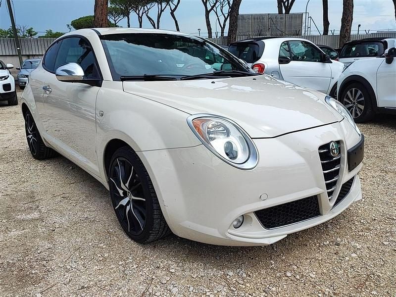 Usata Alfa Romeo MiTo 105 CV (77 kW) 2013 Bianco Utilitaria