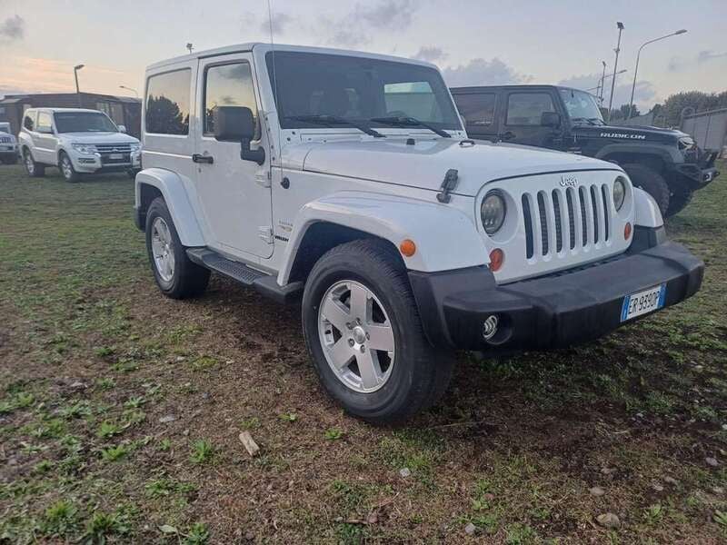 Usata Jeep Wrangler Sahara 200 CV (147 kW) 2013 Bianco SUV