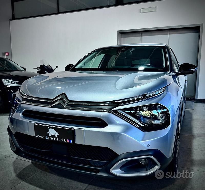 Grigio Usata 2022 Citroën C4 Shine Tre volumi | 16.900 € (Buon prezzo) - Immagine 1/4