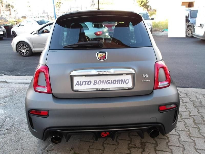 Usata Abarth 595 Turismo 165 CV (121 kW) 2018 Giallo SUV